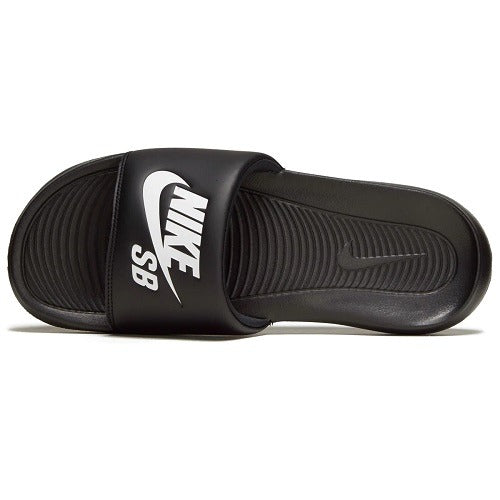 Nike SB Benassi