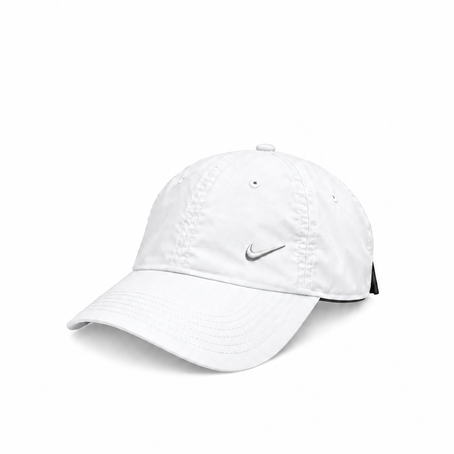 Nike Dri-FIT Club Unstructured Metal Swoosh Cap